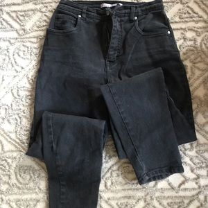 Vintage High Waisted Black Denim Gloria Vanderbilt Jeans